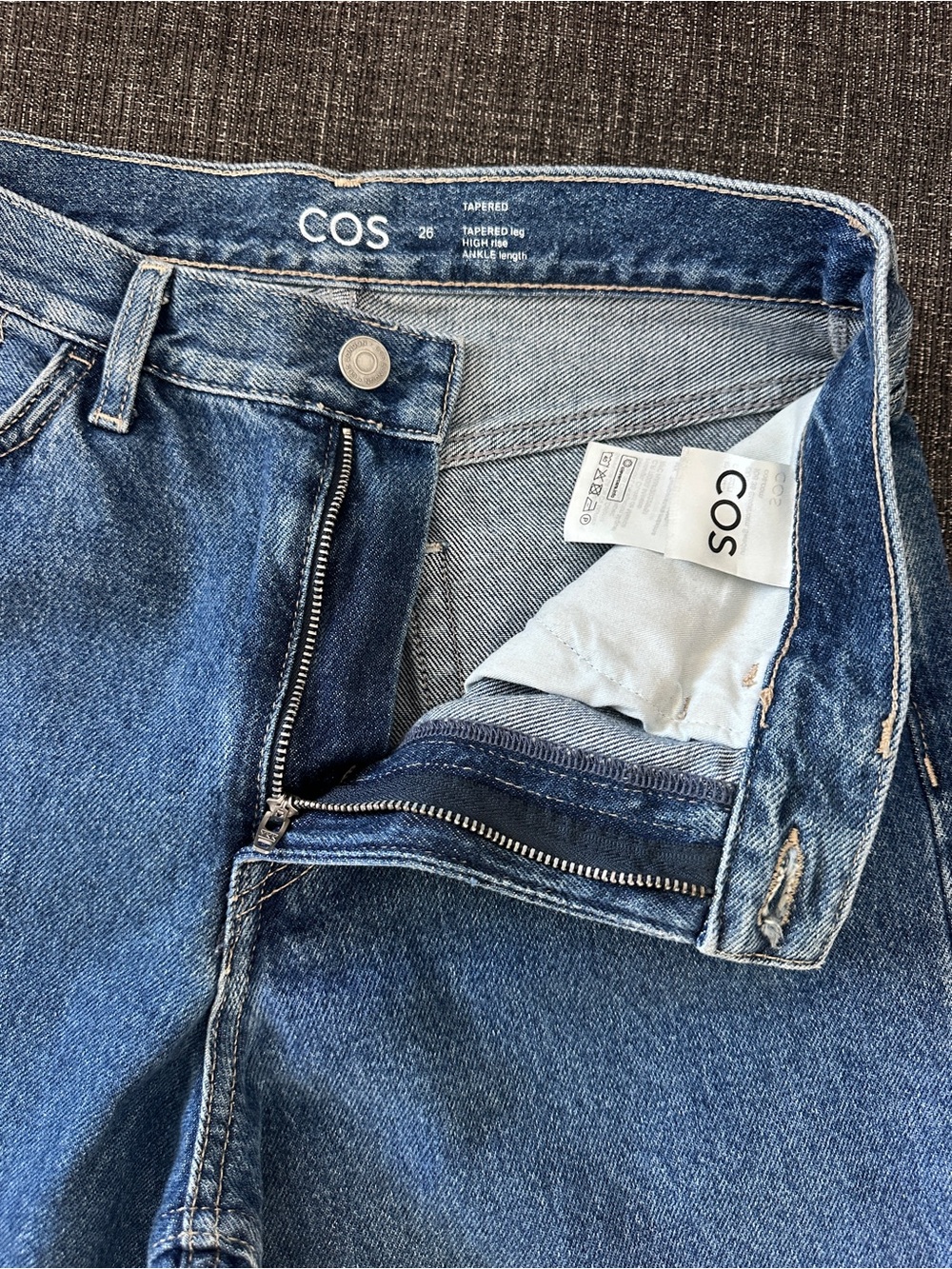 COS Tapered Leg High Rise Ankle Jeans Blue Denim Size 26 - Picture 5 of 13